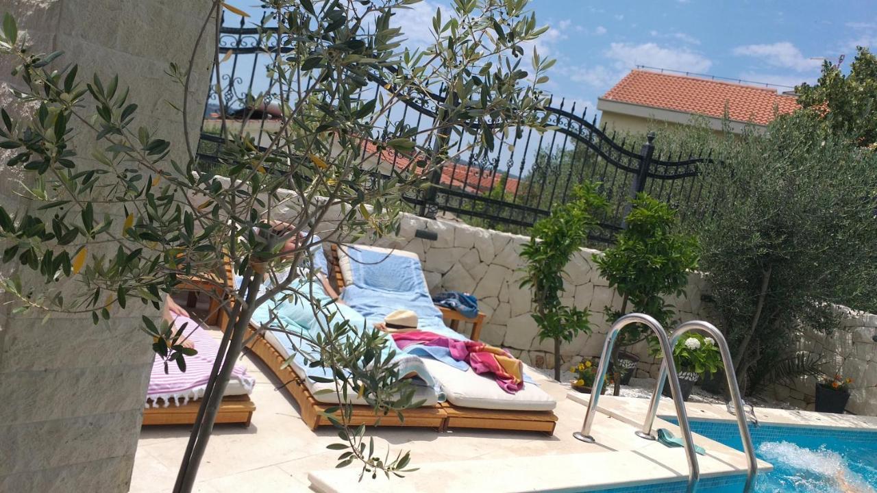 Villa Mira Trogir Exteriér fotografie