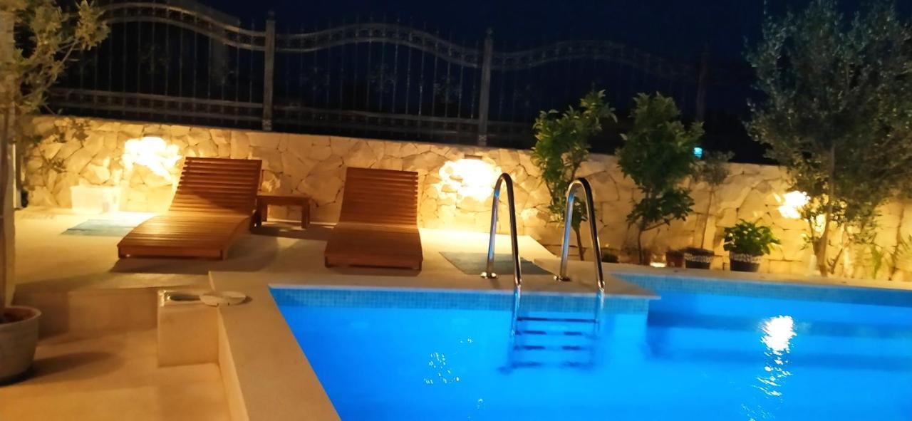 Villa Mira Trogir Exteriér fotografie